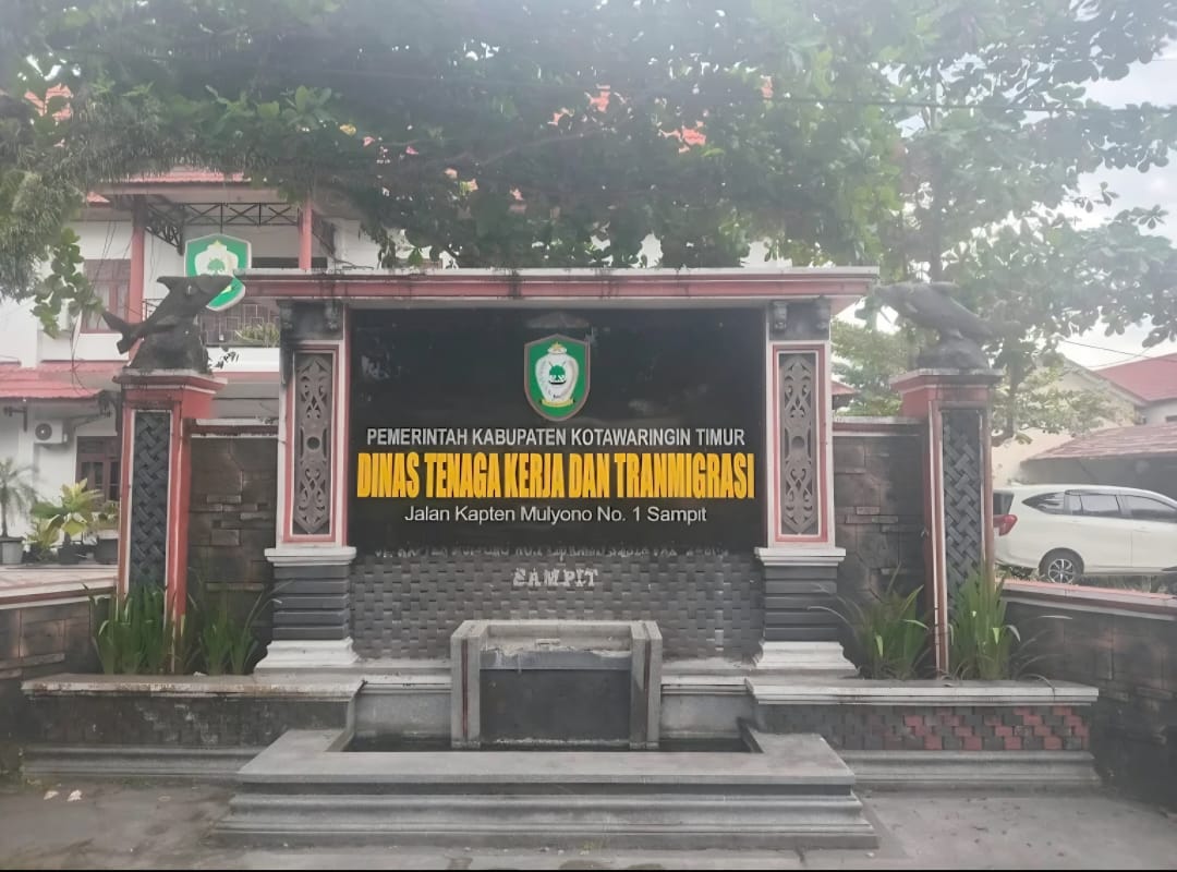 Klarifikasi Guru Korban Pelecehan   Seksual ke Disnakertrans Kotim  
